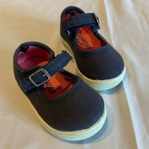 Osh Kosh Baby Mary Janes canvas Size 2